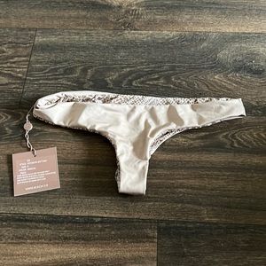 Ho’okipa Bottom in Mocha